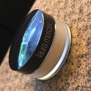 BRAND NEW Laura Mercier setting powder